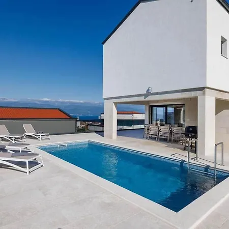 Brandneue -beheizter Pool Mit Schoenem Meerblick By Interhome 펜션 비르브닉